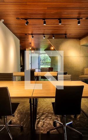 Apartamento à venda com 200m², 3 quartos e 3 vagas Apartamento à venda com 200m², 3 quartos e 3 vagasÁrea comum