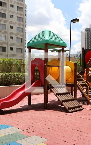 Apartamento à venda com 102m², 3 quartos e 2 vagasÁrea comum - Playground