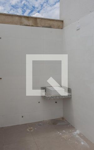 Apartamento à venda com 76m², 2 quartos e 2 vagas Apartamento à venda com 76m², 2 quartos e 2 vagasVaranda