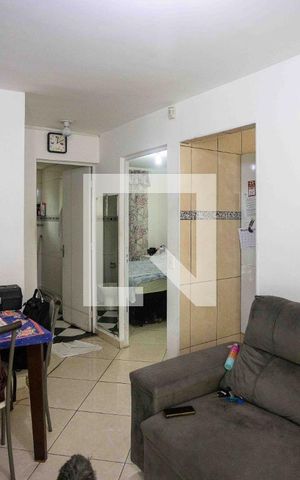 Apartamento à venda com 43m², 2 quartos e 1 vagaSala