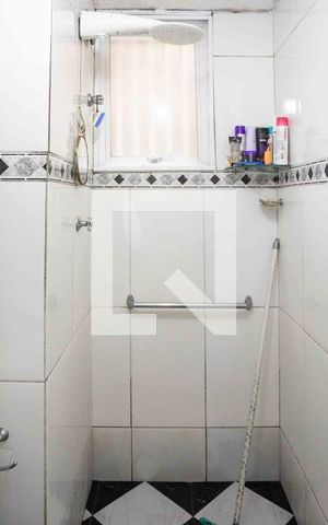 Apartamento à venda com 43m², 2 quartos e 1 vagaBanheiro