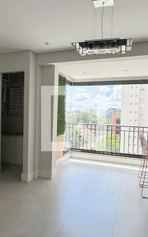 Apartamento à venda com 81m², 2 quartos e 2 vagasSala