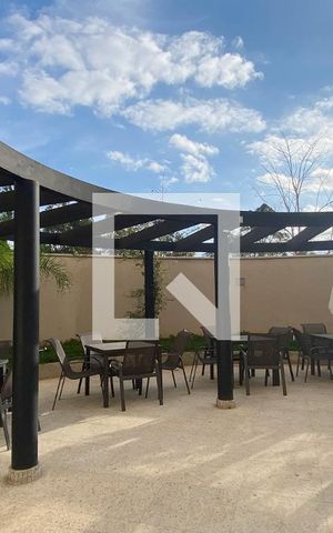 Apartamento à venda com 81m², 2 quartos e 2 vagasChurrasqueira