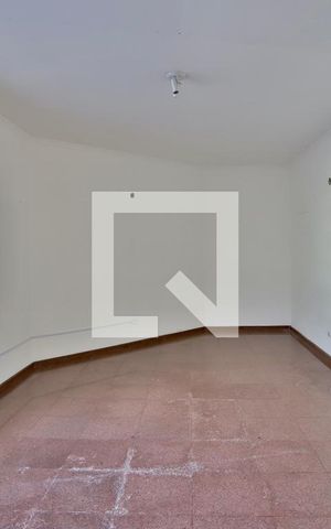 Casa à venda com 162m², 3 quartos e 3 vagas Casa à venda com 162m², 3 quartos e 3 vagasSala