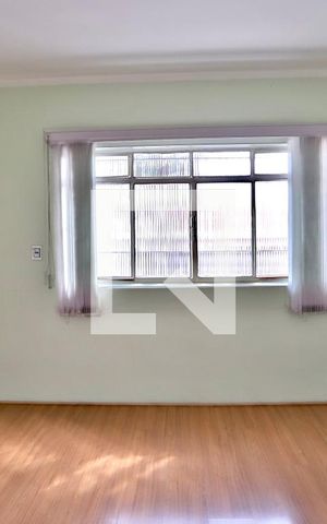 Casa à venda com 162m², 3 quartos e 3 vagas Casa à venda com 162m², 3 quartos e 3 vagasCozinha