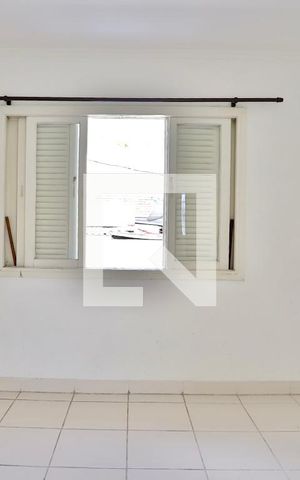 Casa à venda com 162m², 3 quartos e 3 vagas Casa à venda com 162m², 3 quartos e 3 vagasQuarto 3