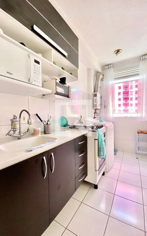 Apartamento à venda com 48m², 2 quartos e 1 vaga Apartamento à venda com 48m², 2 quartos e 1 vagaCozinha