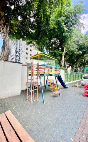 Apartamento à venda com 48m², 2 quartos e 1 vaga Apartamento à venda com 48m², 2 quartos e 1 vagaÁrea comum - Playground