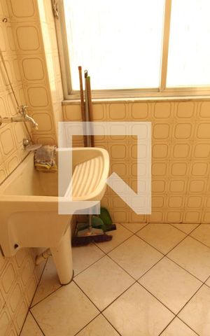 Apartamento à venda com 86m², 2 quartos e 1 vagaÁrea de Serviço