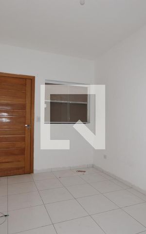Apartamento à venda com 40m², 2 quartos e sem vagaSala/Cozinha