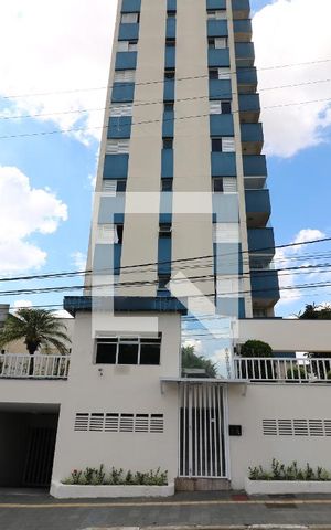 Apartamento à venda com 72m², 2 quartos e 1 vagaFachada