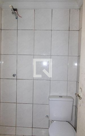 Casa para alugar com 75m², 1 quarto e 1 vaga Casa para alugar com 75m², 1 quarto e 1 vagaBanheiro da Suíte