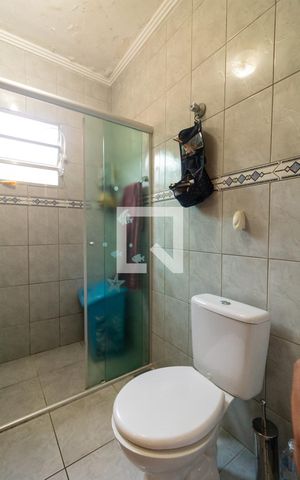Casa à venda com 80m², 3 quartos e 1 vagaBanheiro Social