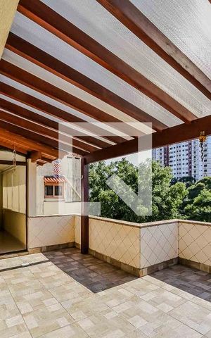 Apartamento à venda com 166m², 3 quartos e 1 vaga Apartamento à venda com 166m², 3 quartos e 1 vagaTerraço
