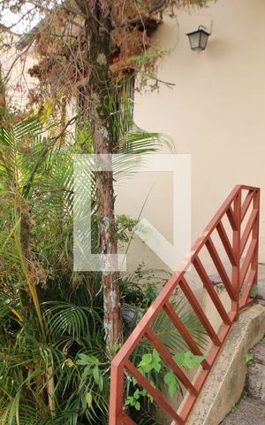 Casa à venda com 200m², 2 quartos e 1 vagaÁrea Comum