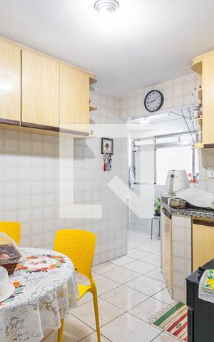 Apartamento à venda com 76m², 2 quartos e 1 vagaCozinha