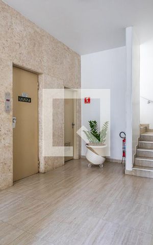 Apartamento à venda com 76m², 2 quartos e 1 vagaHall social