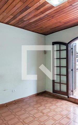 Casa de condomínio à venda com 169m², 3 quartos e 2 vagas Casa de condomínio à venda com 169m², 3 quartos e 2 vagasQuarto 1