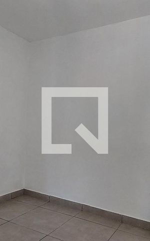 Casa para alugar com 25m², 1 quarto e sem vaga Casa para alugar com 25m², 1 quarto e sem vagaQuarto