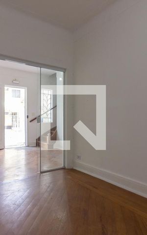 Casa à venda com 130m², 3 quartos e 1 vagaSala