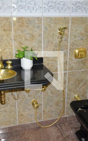 Casa à venda com 550m², 4 quartos e 4 vagasLavabo