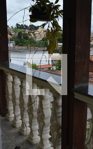 Casa à venda com 550m², 4 quartos e 4 vagasVaranda da suite