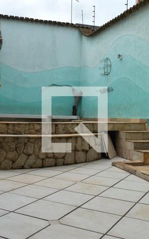 Casa à venda com 550m², 4 quartos e 4 vagasÁrea da Piscina