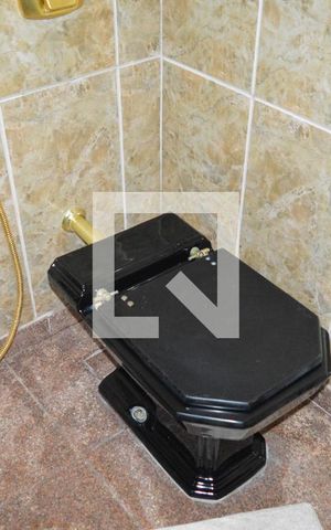 Casa à venda com 550m², 4 quartos e 4 vagasLavabo