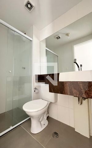 Apartamento à venda com 50m², 2 quartos e 1 vaga Apartamento à venda com 50m², 2 quartos e 1 vagaBanheiro