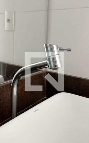 Apartamento à venda com 50m², 2 quartos e 1 vaga Apartamento à venda com 50m², 2 quartos e 1 vagaBanheiro