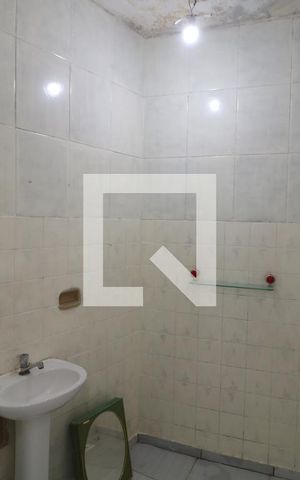 Casa para alugar com 50m², 1 quarto e sem vagaBanheiro
