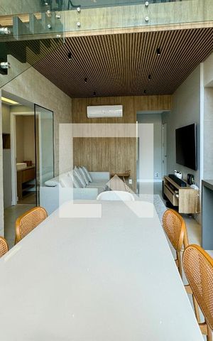 Apartamento à venda com 115m², 3 quartos e 2 vagas Apartamento à venda com 115m², 3 quartos e 2 vagasSala