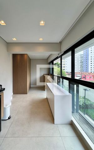 Apartamento à venda com 115m², 3 quartos e 2 vagas Apartamento à venda com 115m², 3 quartos e 2 vagasVaranda