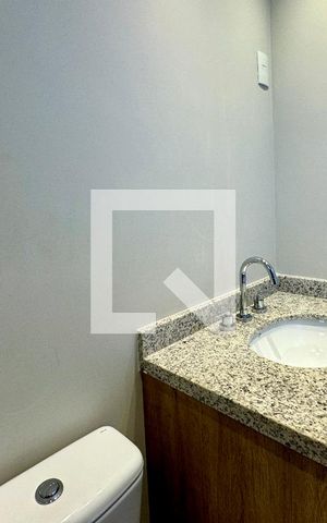 Apartamento à venda com 115m², 3 quartos e 2 vagas Apartamento à venda com 115m², 3 quartos e 2 vagasBanheiro da Suíte 2