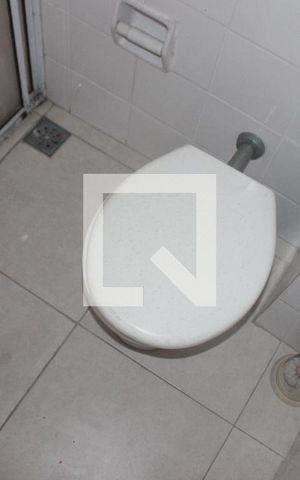 Apartamento para alugar com 45m², 1 quarto e sem vagaBanheiro