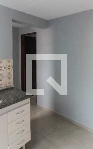 Apartamento à venda com 42m², 2 quartos e 1 vaga Apartamento à venda com 42m², 2 quartos e 1 vagaCozinha