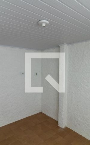 Casa para alugar com 97m², 3 quartos e 2 vagas Casa para alugar com 97m², 3 quartos e 2 vagasQuarto de Serviço