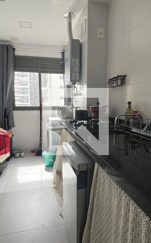 Apartamento à venda com 48m², 2 quartos e sem vagaCozinha e Área de Serviço