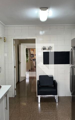Apartamento à venda com 210m², 4 quartos e 4 vagasCozinha