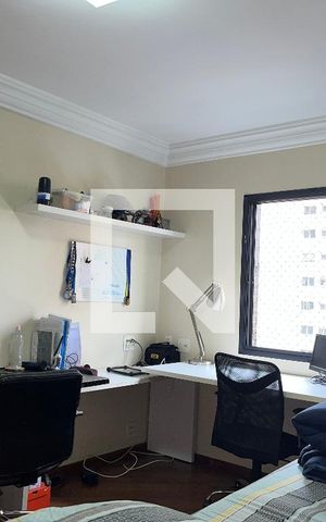 Apartamento à venda com 210m², 4 quartos e 4 vagasQuarto