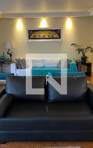 Apartamento à venda com 210m², 4 quartos e 4 vagasSala