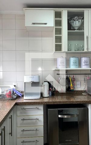 Apartamento à venda com 210m², 4 quartos e 4 vagasCozinha