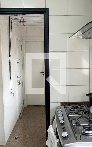 Apartamento à venda com 210m², 4 quartos e 4 vagasCozinha