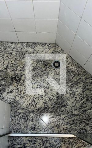 Apartamento à venda com 210m², 4 quartos e 4 vagasBanheiro - Quarto 2
