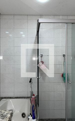 Apartamento à venda com 210m², 4 quartos e 4 vagasBanheiro - Quarto 4