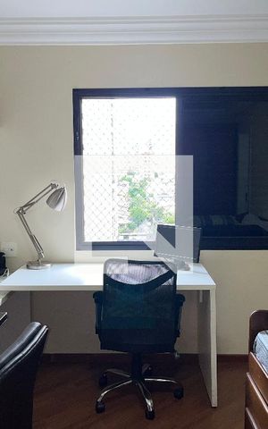Apartamento à venda com 210m², 4 quartos e 4 vagasQuarto