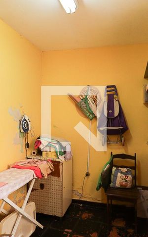 Casa à venda com 160m², 4 quartos e 2 vagasQuarto de Serviço