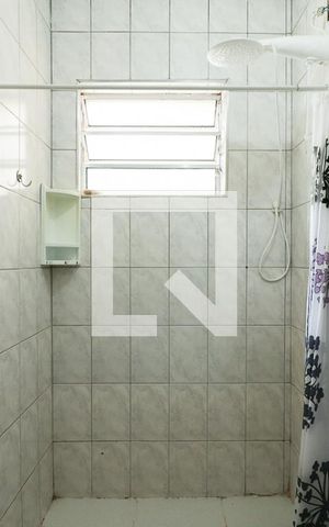 Casa à venda com 160m², 4 quartos e 2 vagasBanheiro Social