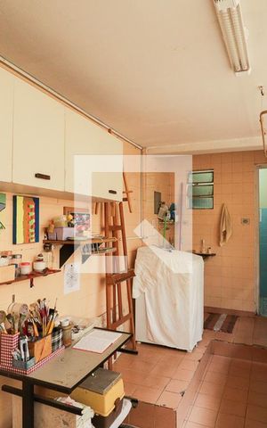 Casa à venda com 160m², 4 quartos e 2 vagasÁrea de Serviço