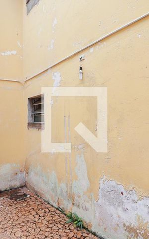 Casa à venda com 160m², 4 quartos e 2 vagasÁrea externa